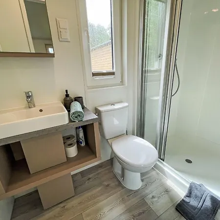 Joschi By Interhome *